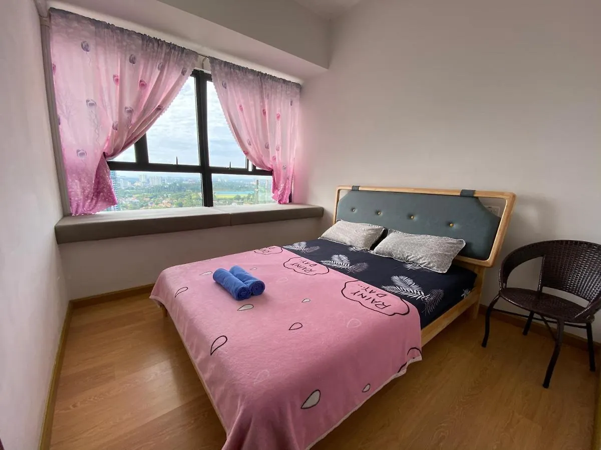 Amazing Infinity Sea View Johor Bahru Apartment